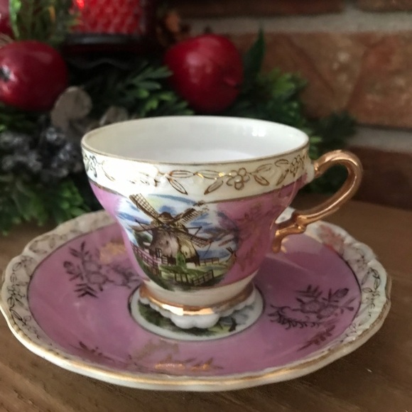 Rare Vintage Victorian Pink Tea Cup Saucer Set - Picture 7 of 7